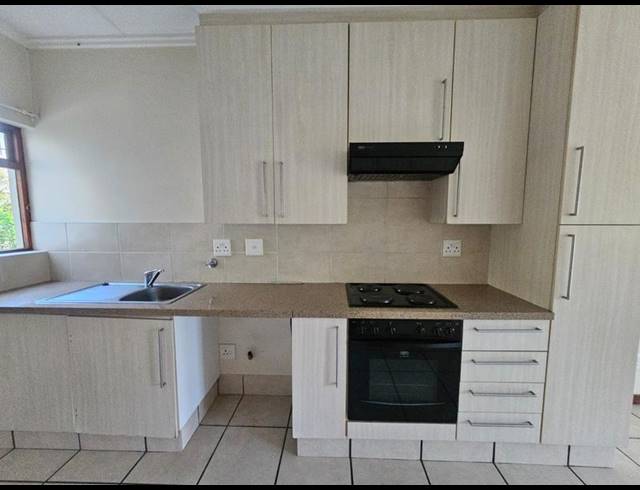 1 BEDROOM PROPERTY TO RENT IN LONEHILL